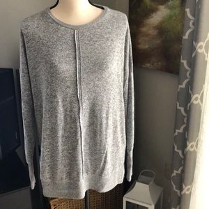 Women’s top Size M